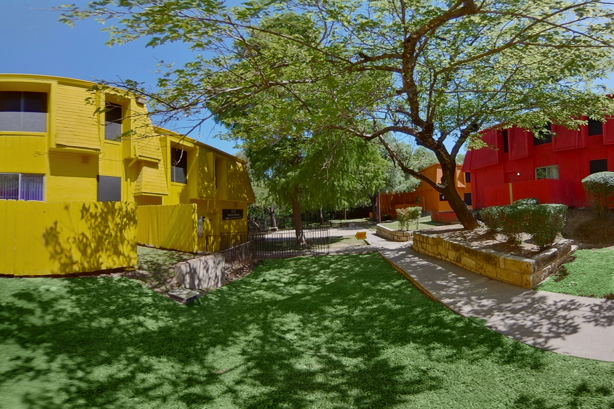 Oak Creek Village Photo Gallery